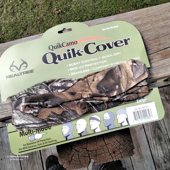QUIKCAMO NECK gaiter/ mask.. - Picture 2 of 3